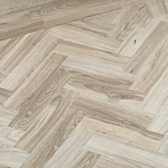 LUXURY VINYL TILE 51