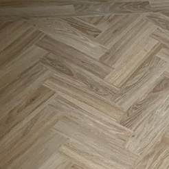 LUXURY VINYL TILE 52