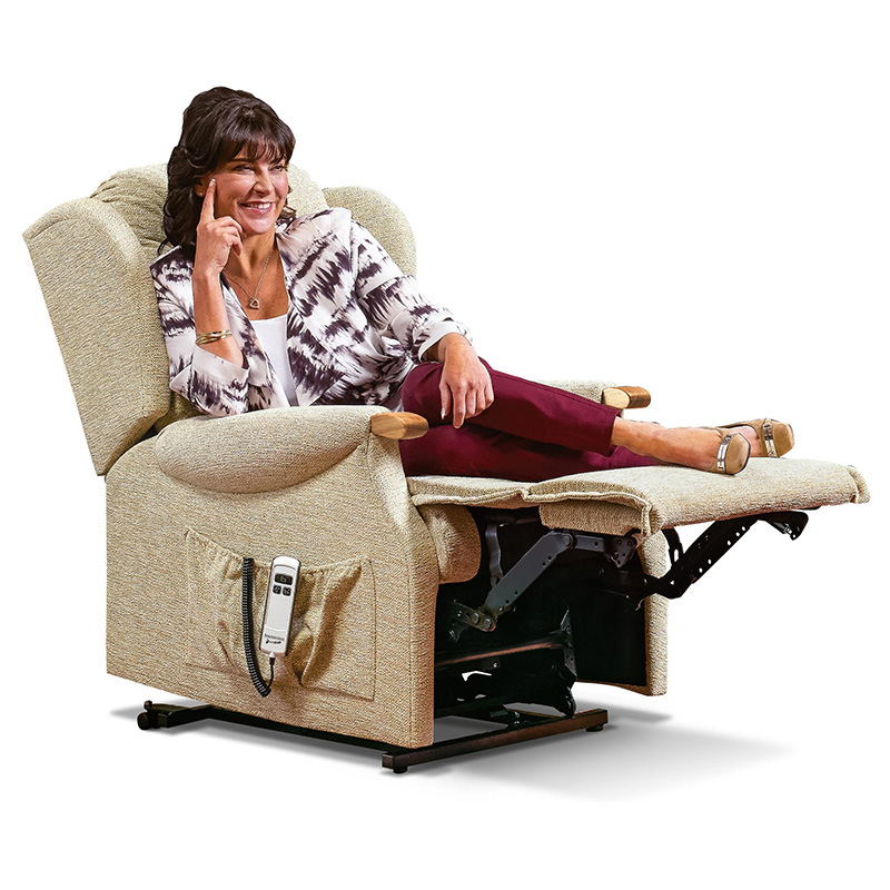 Lynford Small 2-motor Electric Riser Recliner - Knuckles