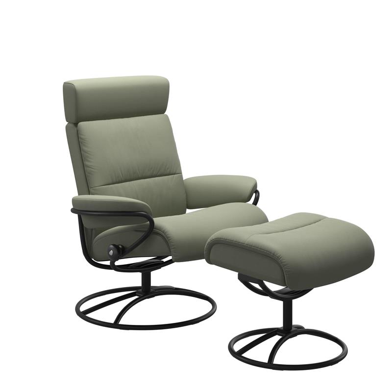 Tokyo With Adjustable Headrest Original Chair With Footstool